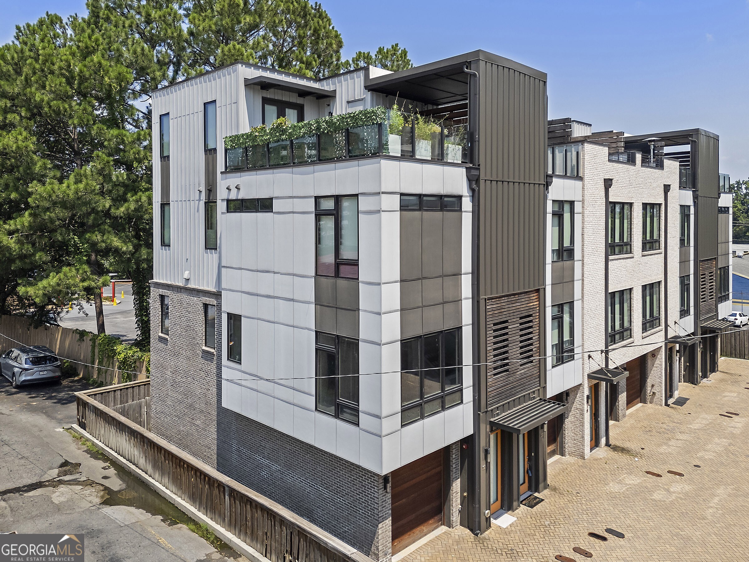 131 City View Court NE