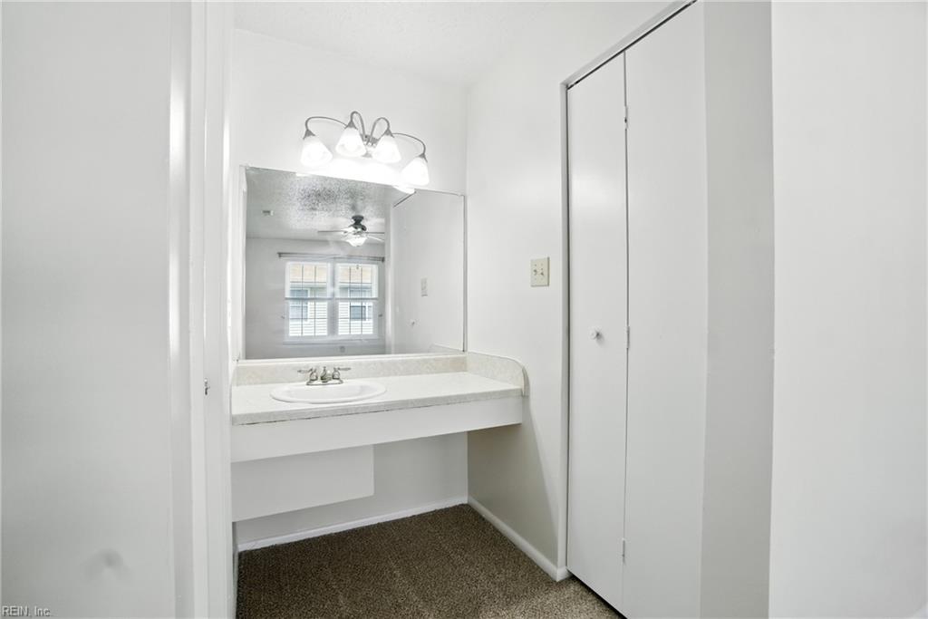 4178 Thalia Station CIR