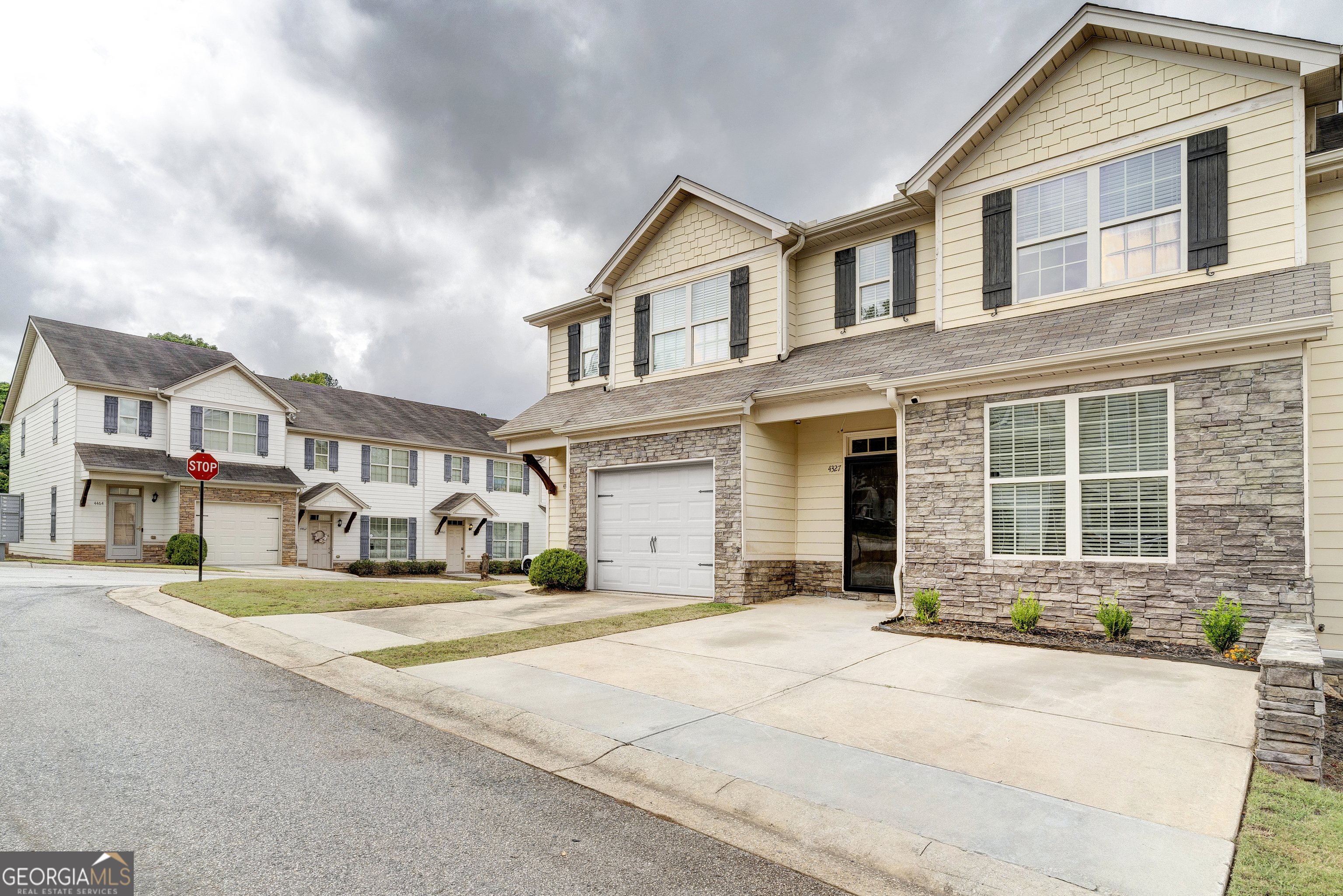 4327 Park Gate Drive # 164