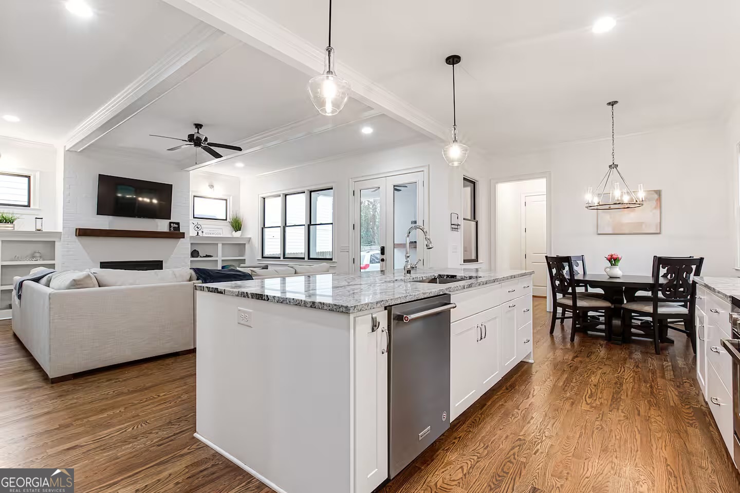 222 Kirkwood Road NE