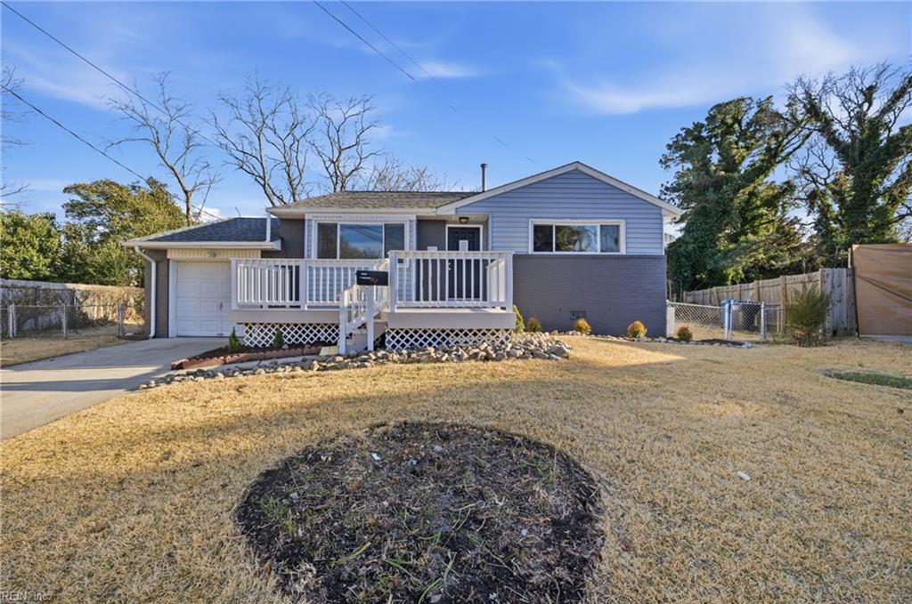 4977 Chaucer CT