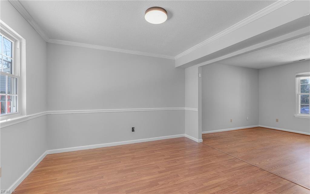 3332 King Richard CT