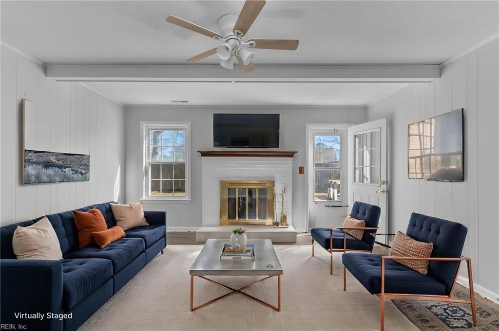 3332 King Richard CT