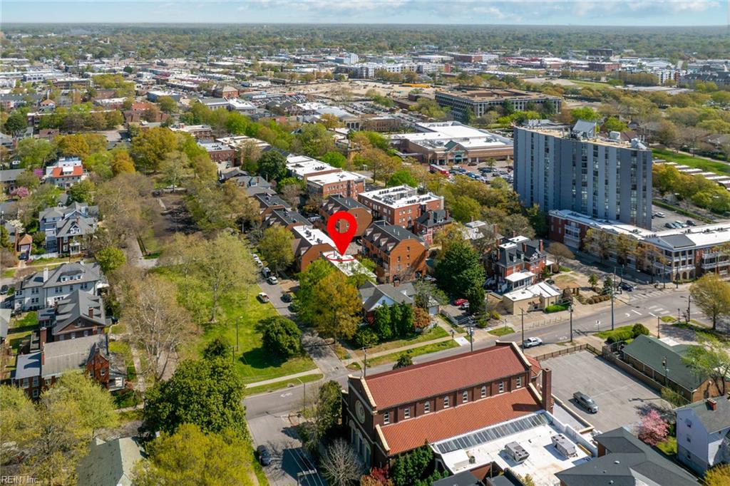 1206 Stockley GDNS 405