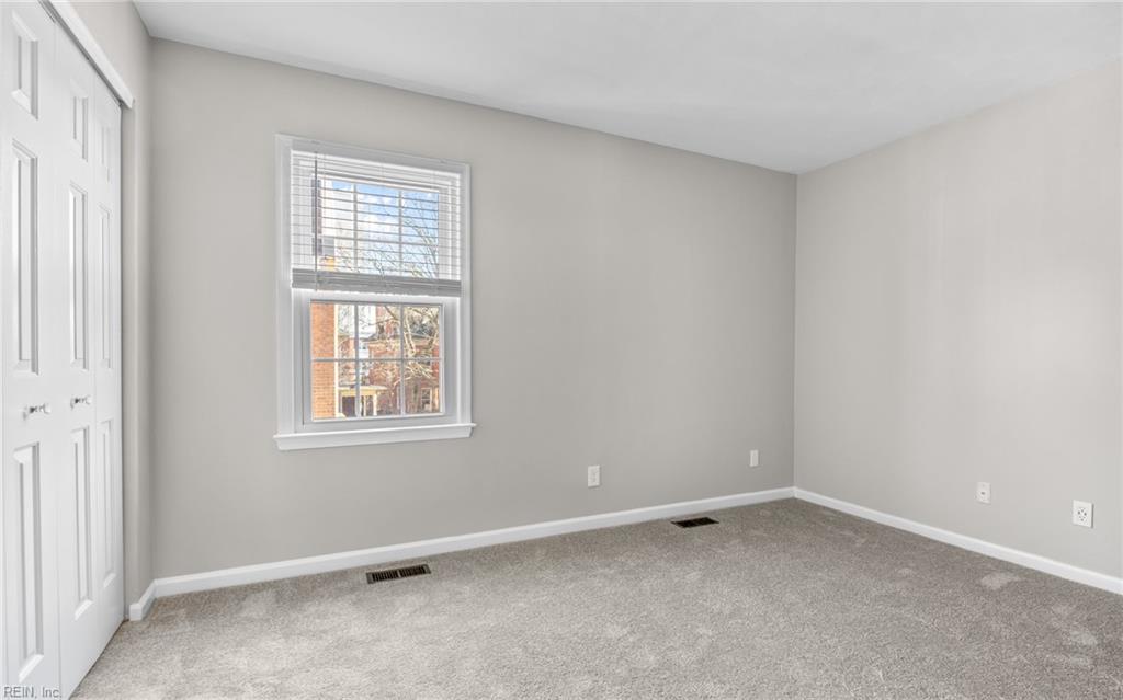 1206 Stockley GDNS 405