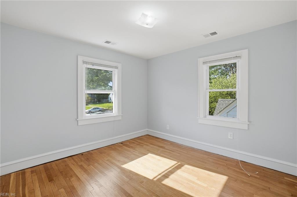 126 Cherokee RD