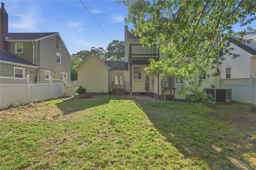 126 Cherokee RD