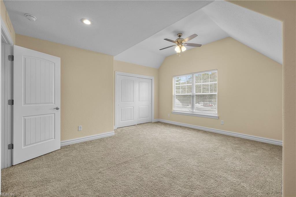 710 Beach RD