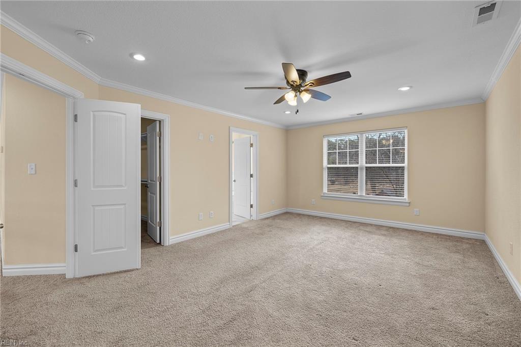 710 Beach RD