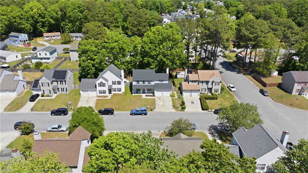 815 Palace CT