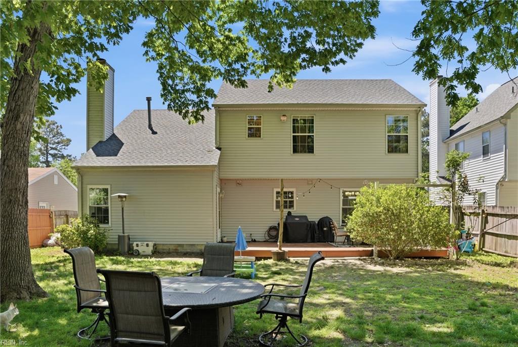 815 Palace CT