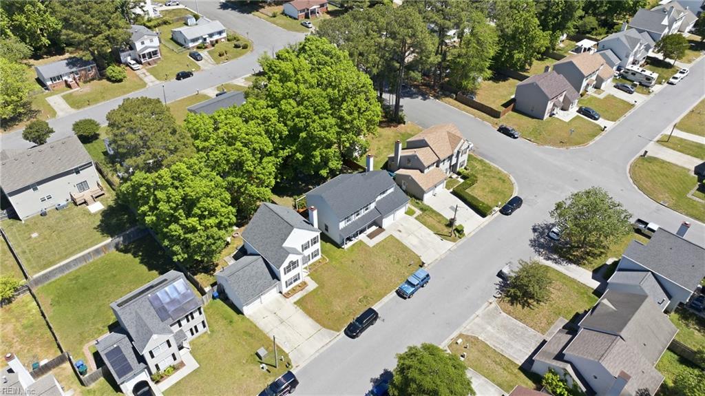 815 Palace CT