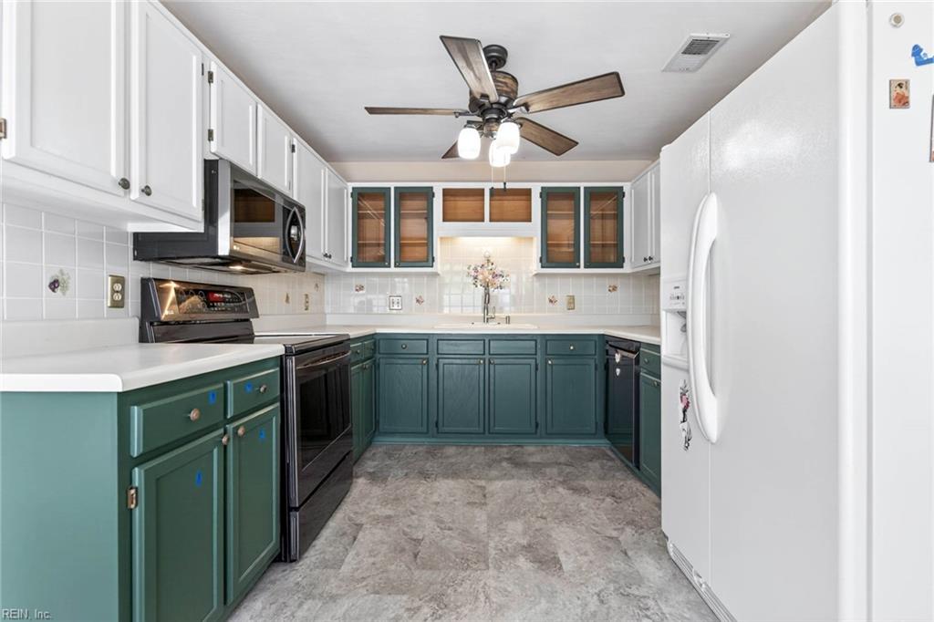 4910 Cypress Point CIR 102