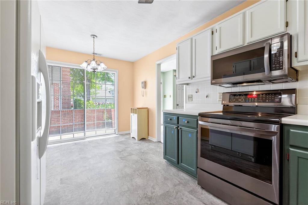 4910 Cypress Point CIR 102
