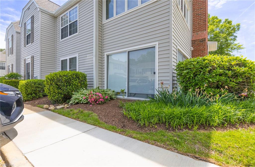 4910 Cypress Point CIR 102