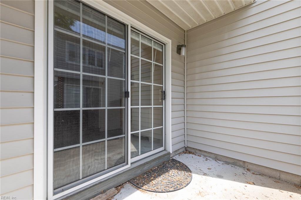 4910 Cypress Point CIR 102
