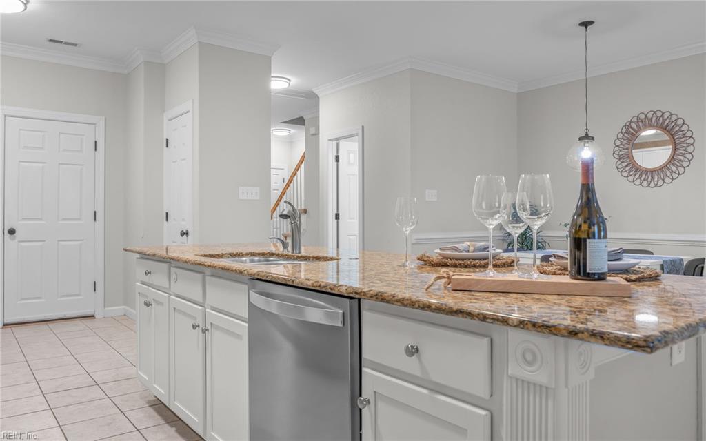 488 Fieldstone Glen WAY