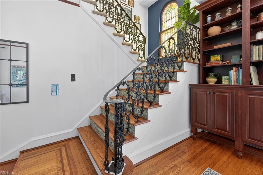 1509 Ashland AVE