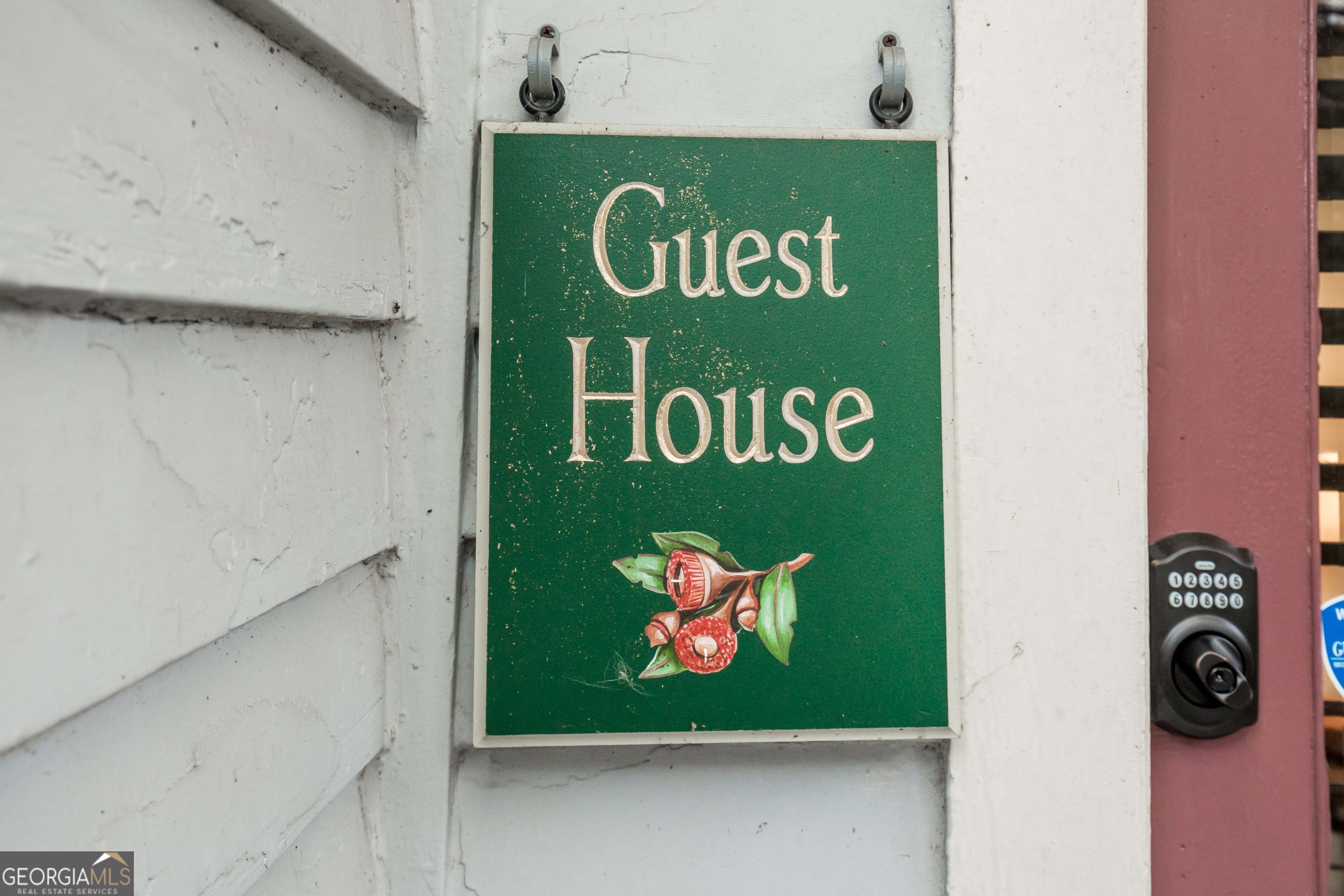 952 Myrtle Street NE # 2