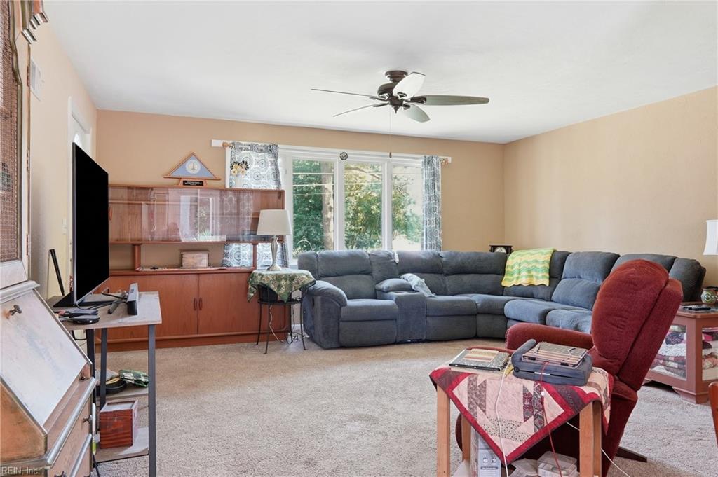 1213 Rittman RD