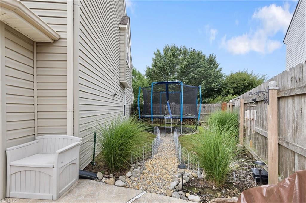 3112 Polk DR