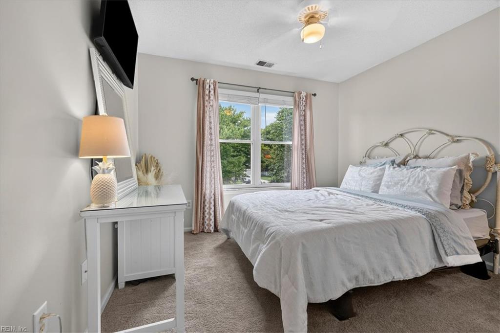 3112 Polk DR