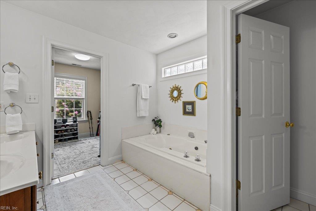 1309 Hawaiian Dr