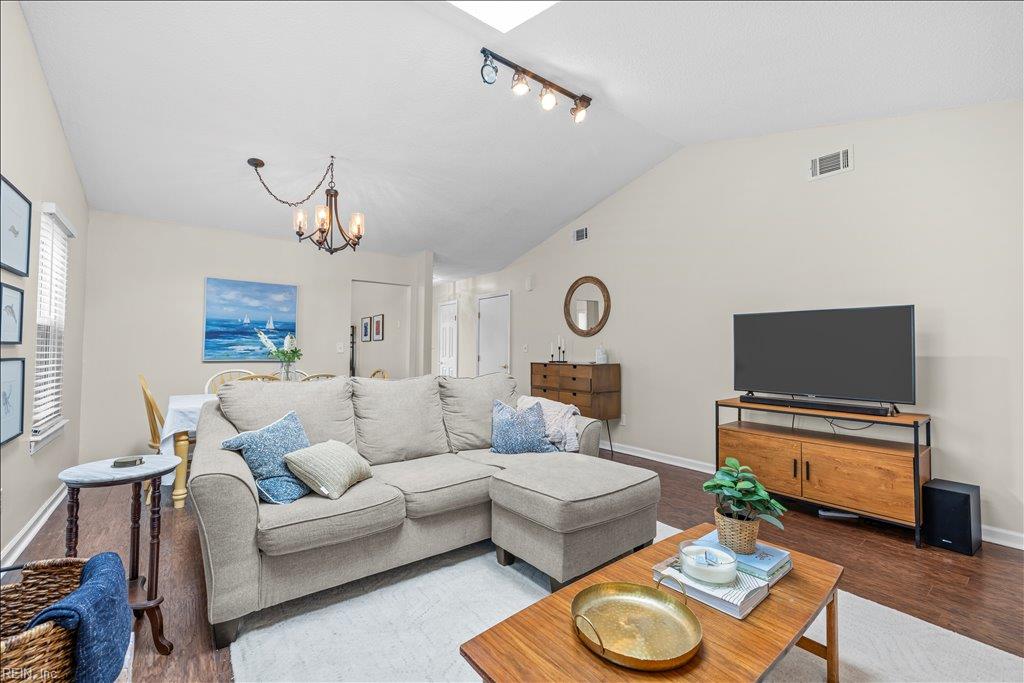 1852 Haviland DR