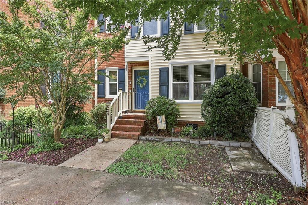 524 Mulligan DR