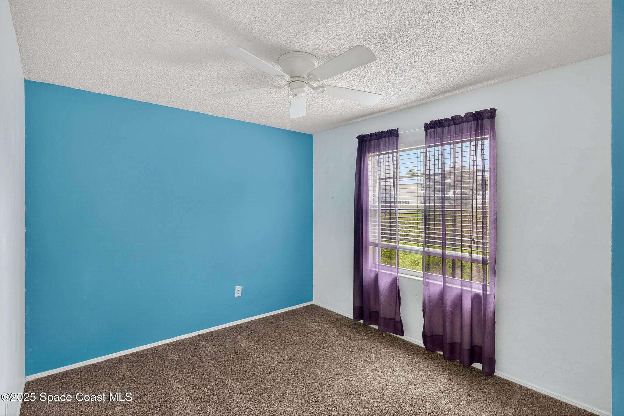 1924 Sugarberry Court NE