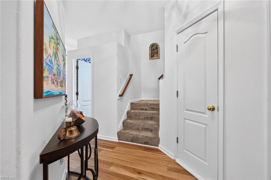 2319 Charing Cross RD