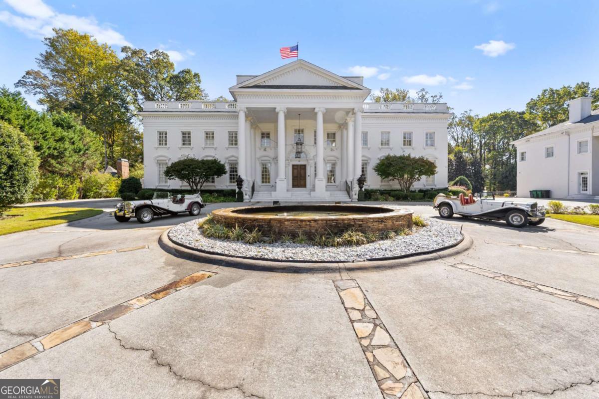 3687 Briarcliff Road NE