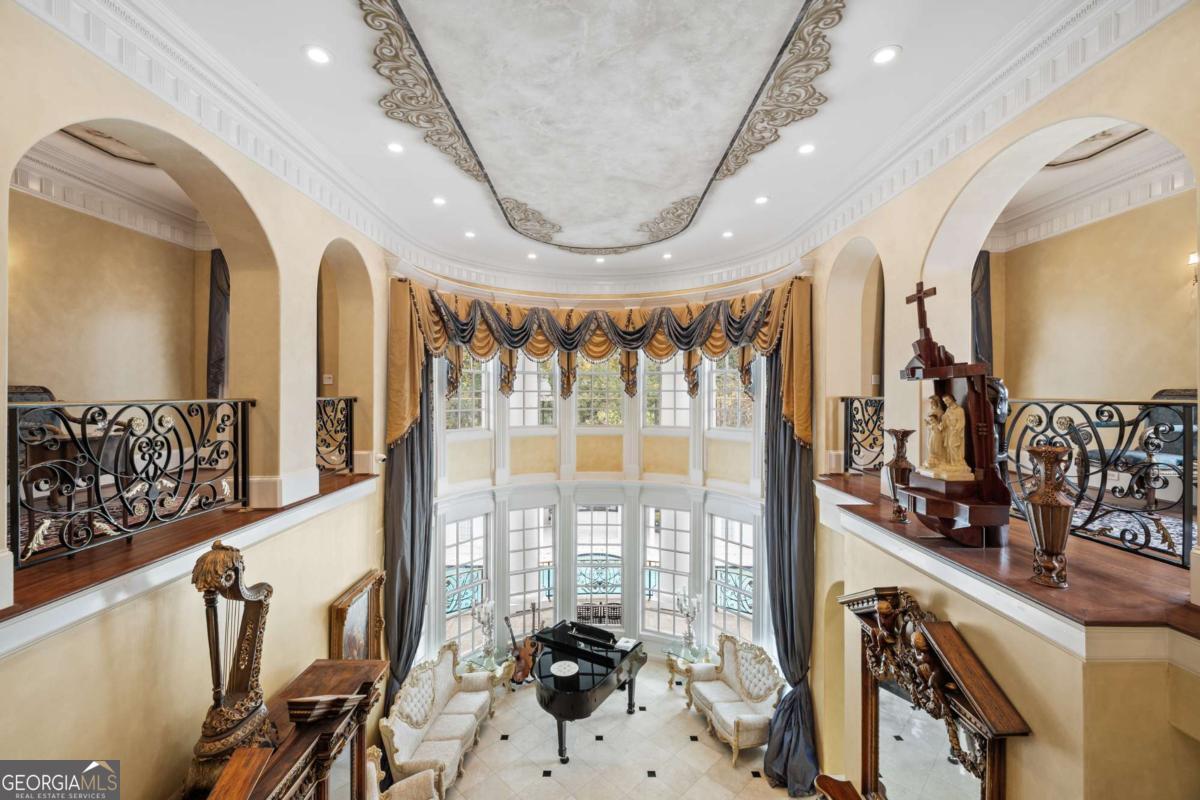 3687 Briarcliff Road NE