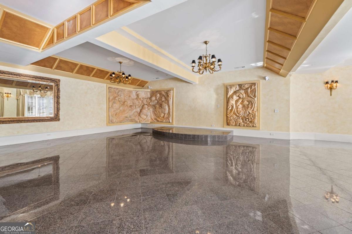 3687 Briarcliff Road NE