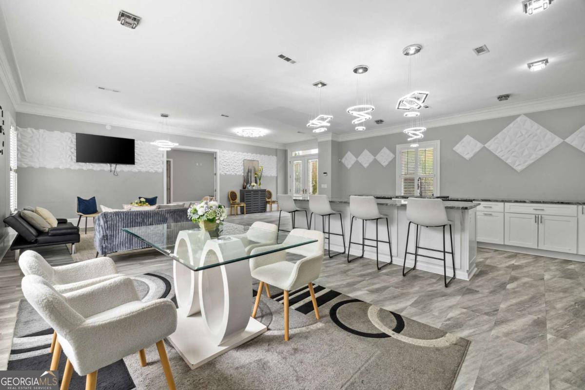 3687 Briarcliff Road NE