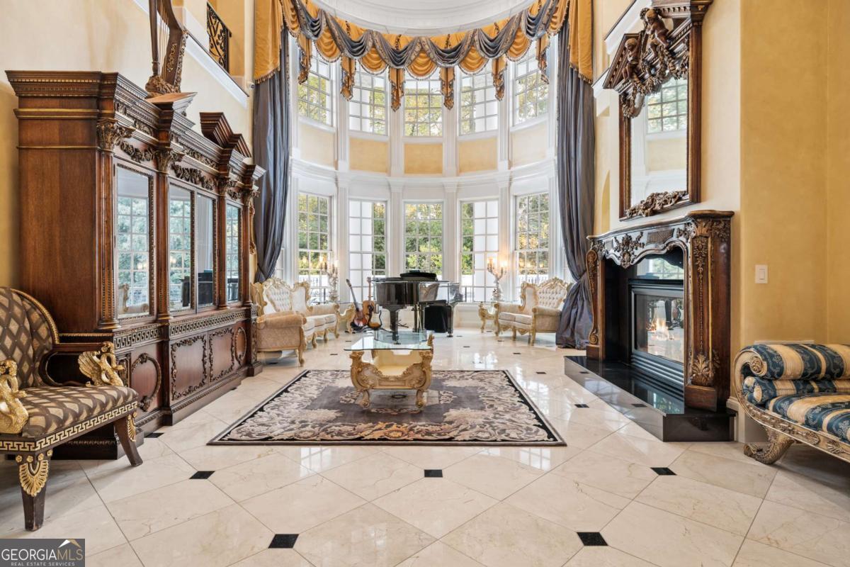 3687 Briarcliff Road NE