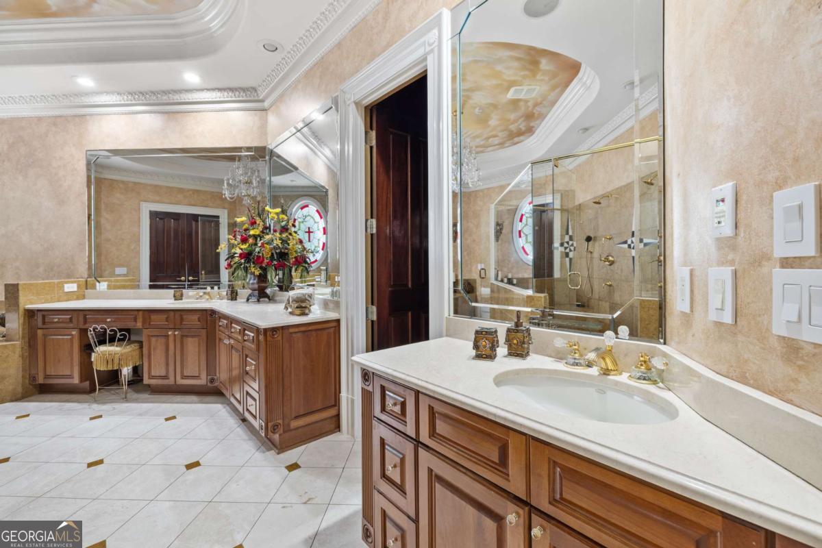 3687 Briarcliff Road NE