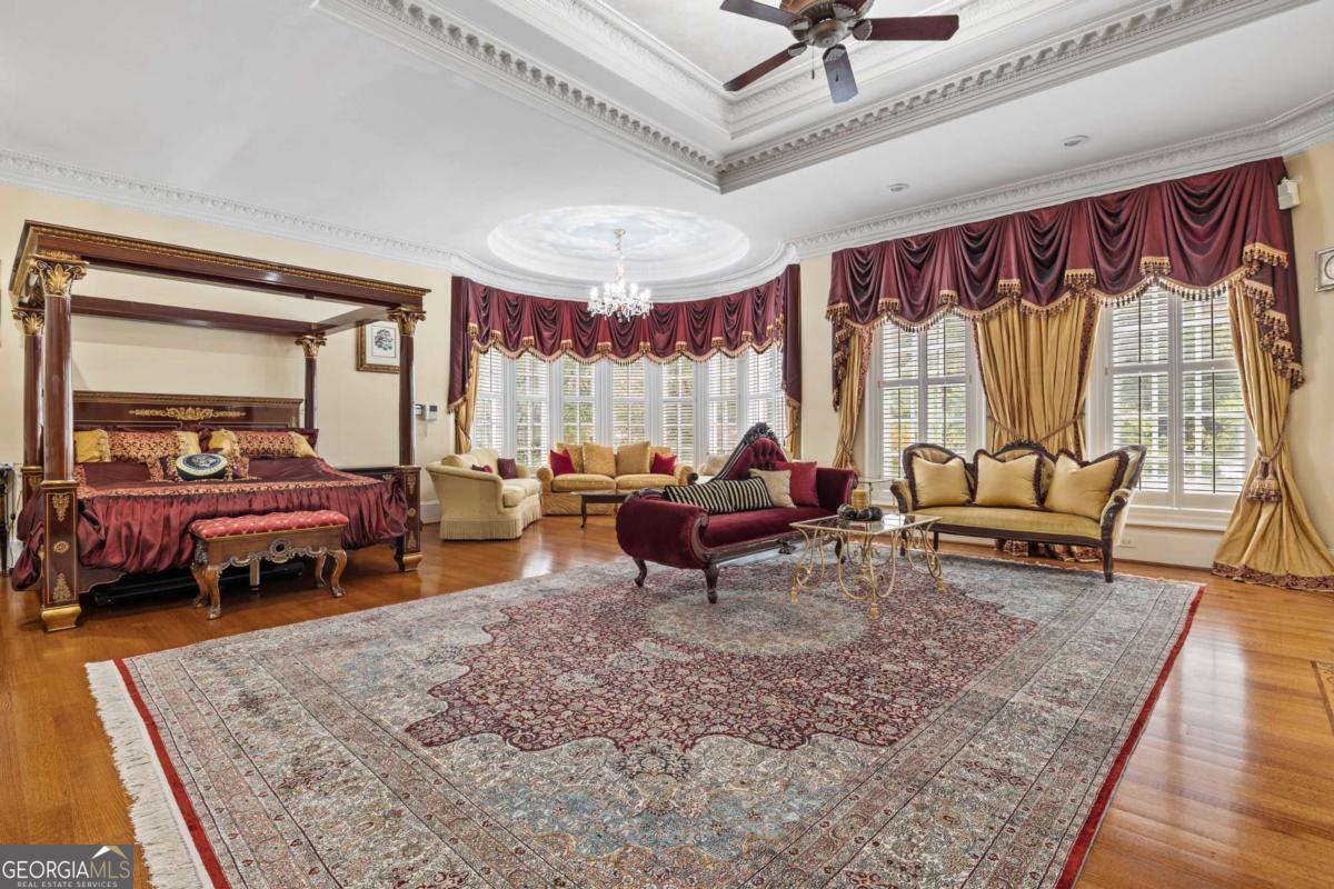 3687 Briarcliff Road NE