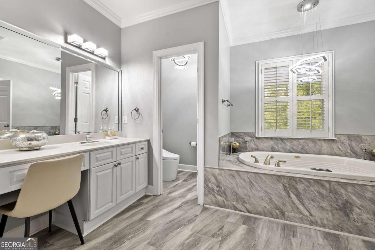 3687 Briarcliff Road NE