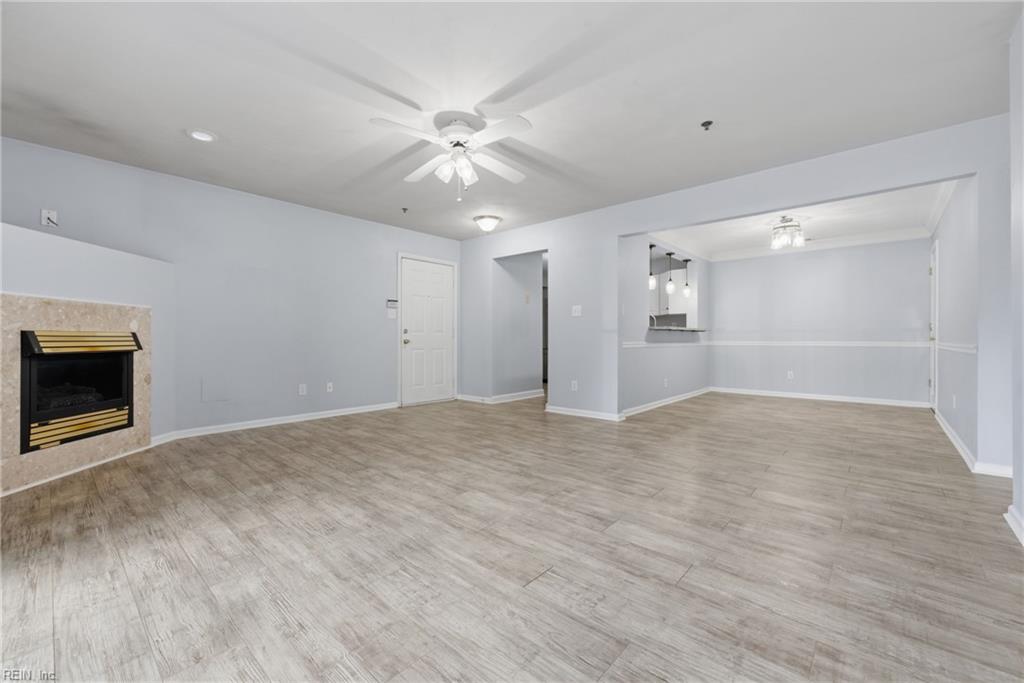 2204 Lesner CRES 101