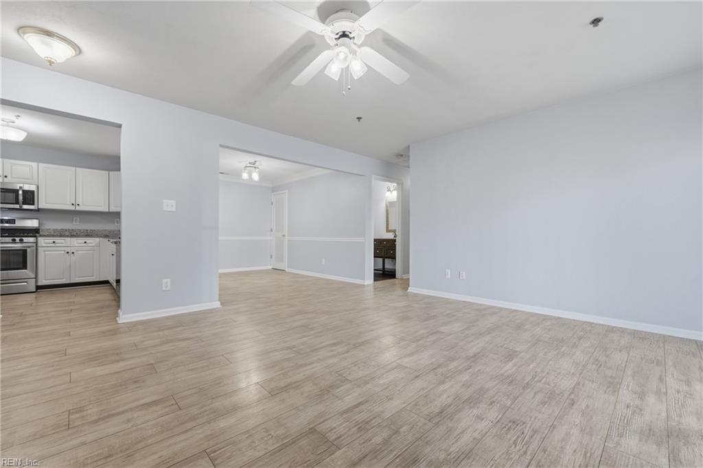 2204 Lesner CRES 101
