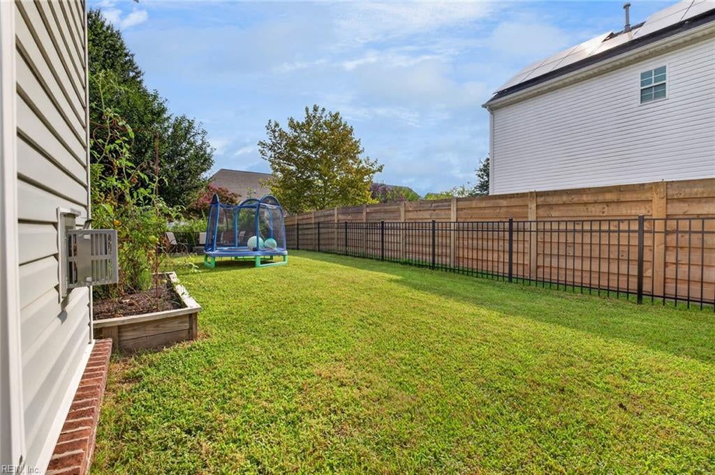 1217 Destiny WAY