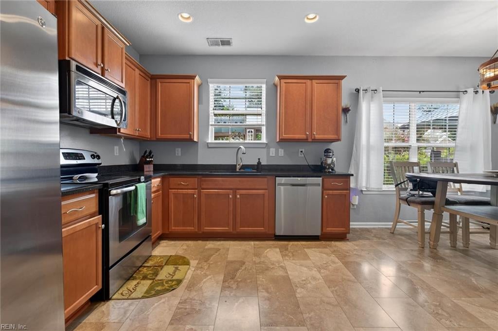 1217 Destiny WAY