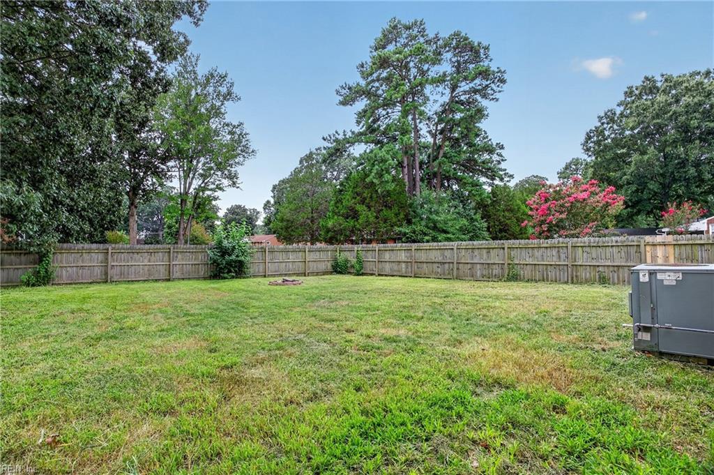 130 Albany DR