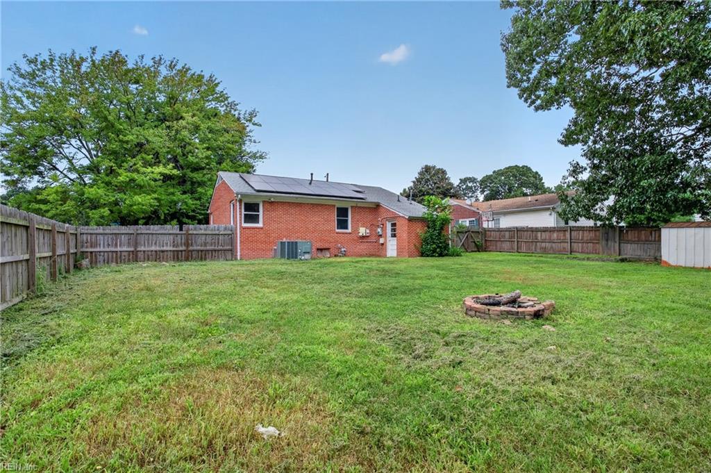 130 Albany DR