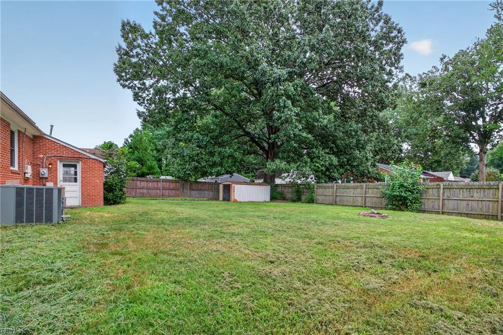 130 Albany DR