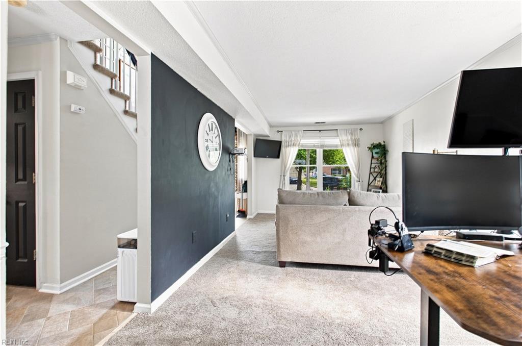 3112 Polk DR