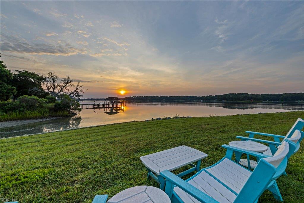 4007 Arrowhead Point CT