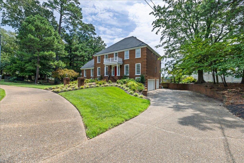 4007 Arrowhead Point CT