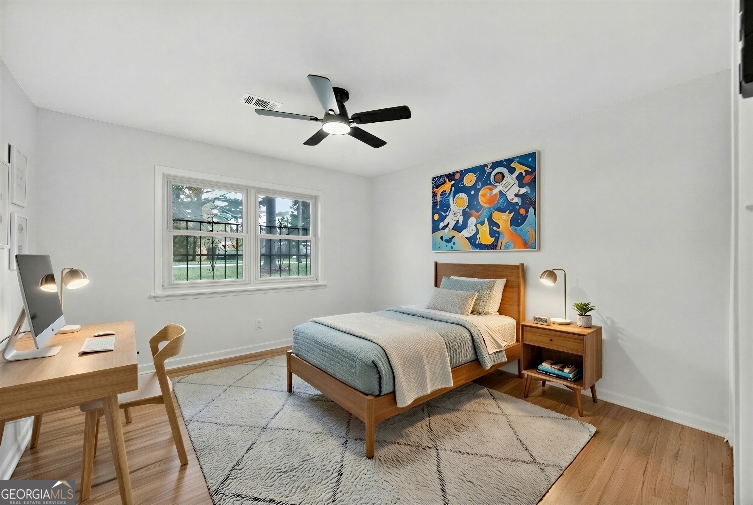 201 E Simon Terrace NW